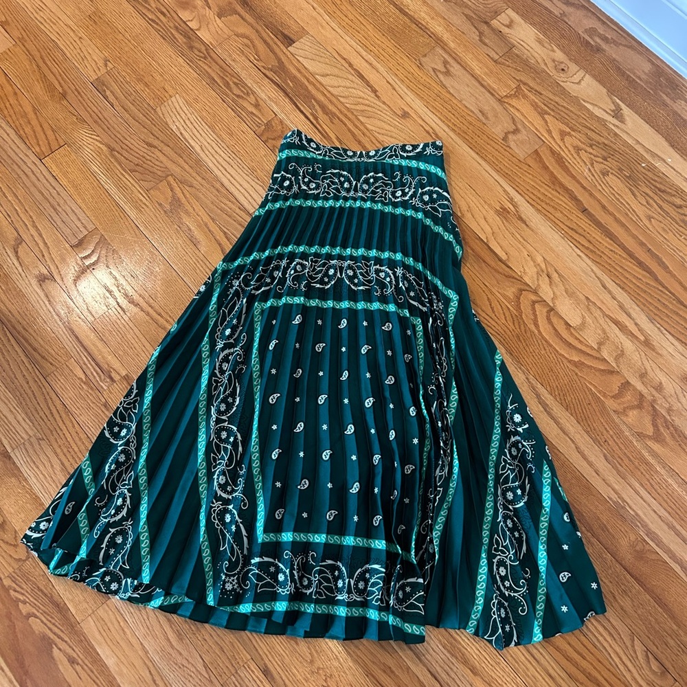 Sandro Green Pleated Midi Skirt XS/ size 1 - Picture 2 of 2